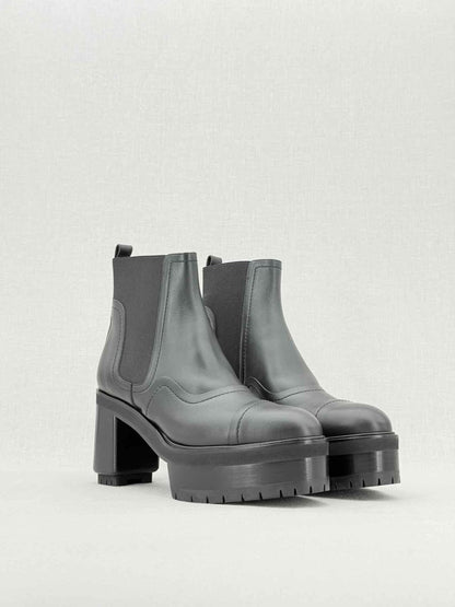 Pre - loved HERMES Punchy Black Size EU 39 Ankle Boots at Reems Closet