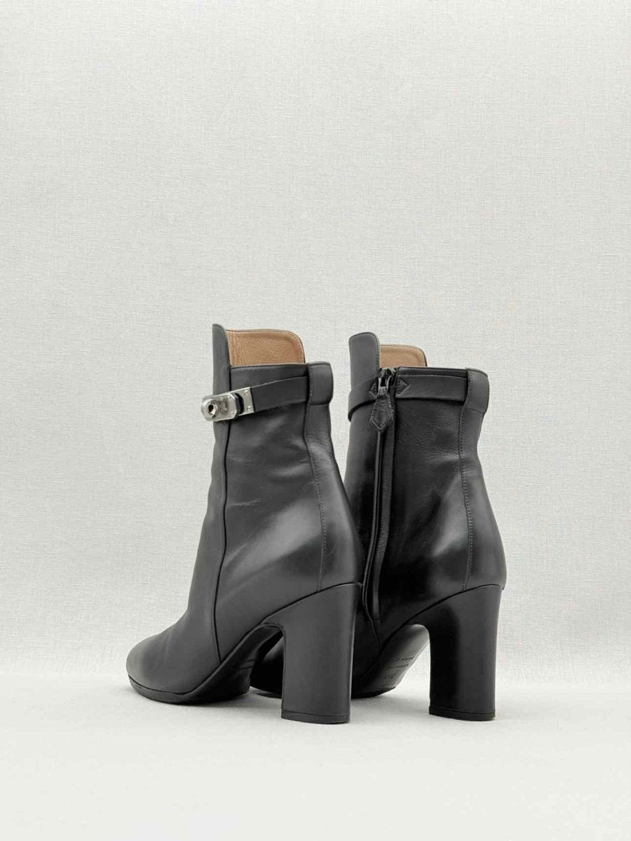 Pre - loved HERMES Saint Germain Black Size EU 35.5 Ankle Boots at Reems Closet