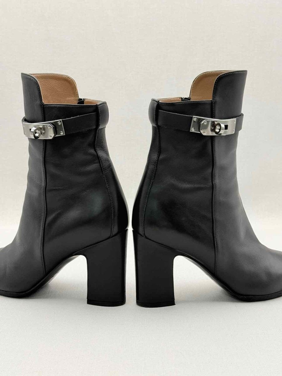 Pre - loved HERMES Saint Germain Black Size EU 35.5 Ankle Boots at Reems Closet