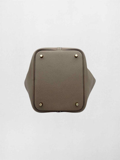 Pre-loved HERMES Top Handle at Reems Closet