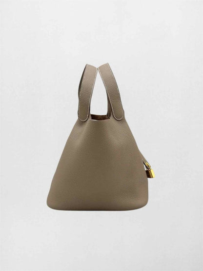 Pre-loved HERMES Top Handle at Reems Closet