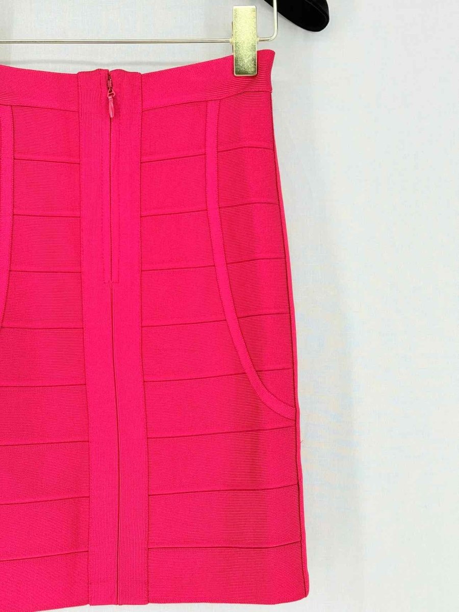 Pre - loved HERVE LEGER Elias Red Bandage Size XSmall Mini Skirt at Reems Closet