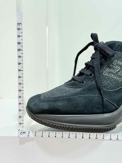 Pre - loved HOGAN Black Size EU 39.5 Sneaker Wedges at Reems Closet