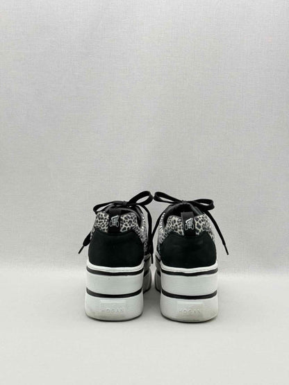 Pre-loved HOGAN H449 Black & White Leopard Size EU 40 Sneakers at Reems Closet