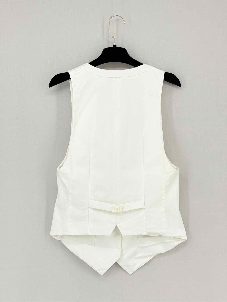 Pre - loved HUGO BOSS Off - white Size US 8 Vest at Reems Closet