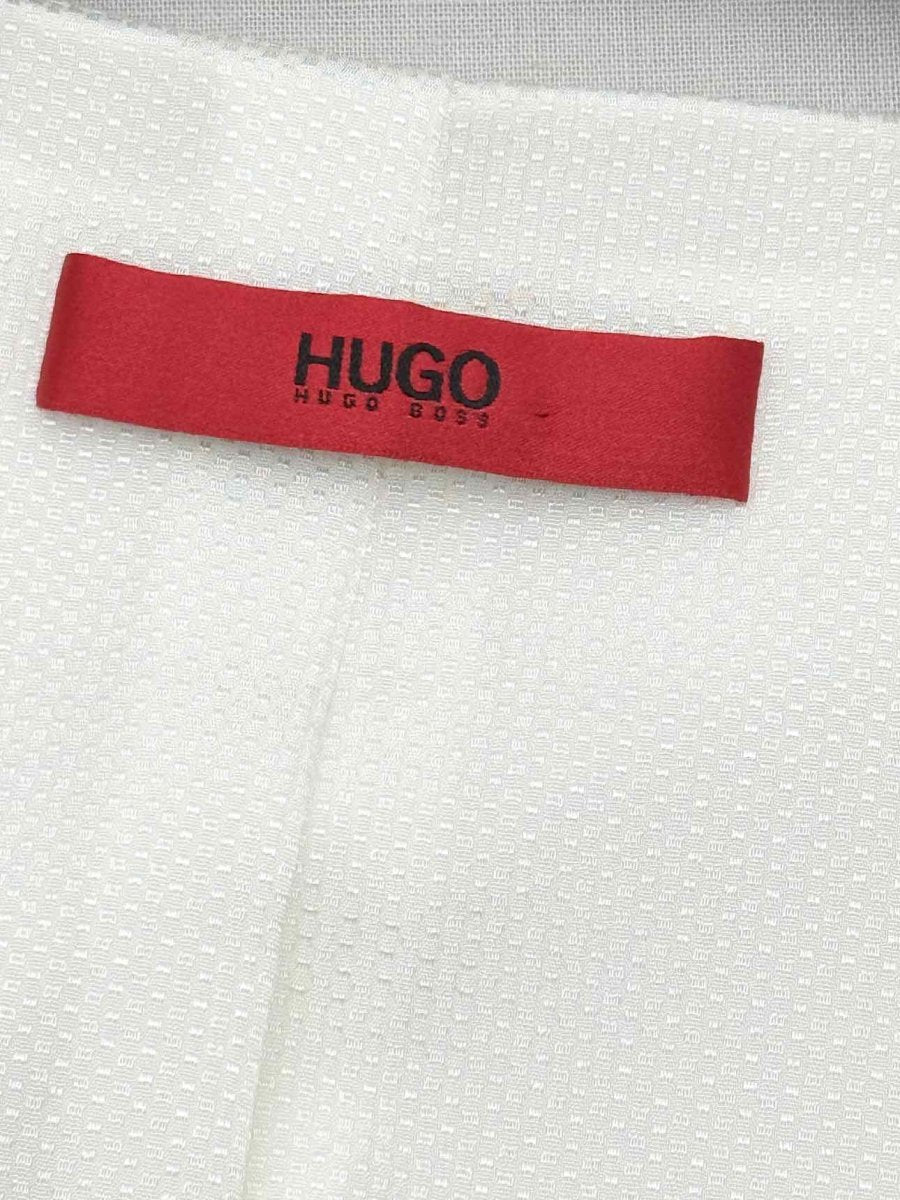 Pre - loved HUGO BOSS Off - white Size US 8 Vest at Reems Closet