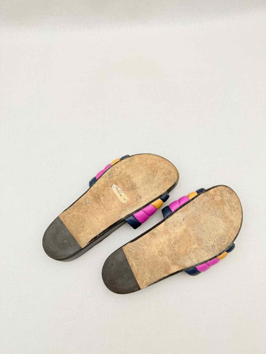 Pre - loved ISABEL MARANT Hellea Blue Multicolor Size EU 36 Slides at Reems Closet