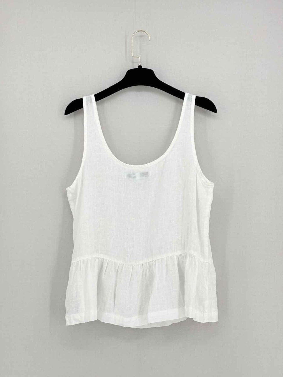 Pre - loved J BRAND White Size Small Top at Reems Closet
