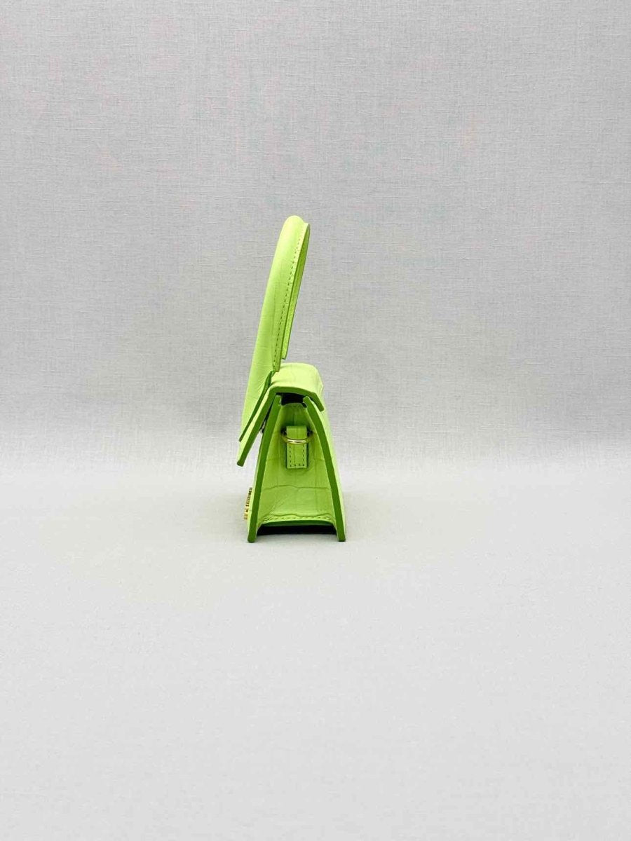 Pre-loved JACQUEMUS Le Chiquito Neon Green Top Handle at Reems Closet