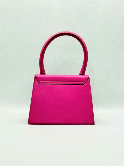 Pre-loved JACQUEMUS Le Grand Chiquito Pink Top Handle at Reems Closet