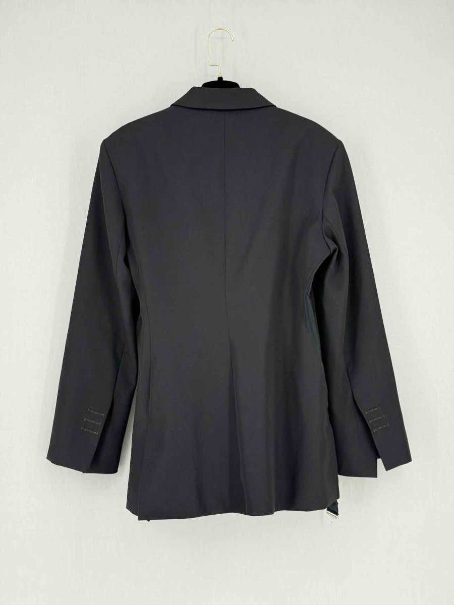 Pre - loved JACQUEMUS Le Raphia Black Size US 6 Jacket at Reems Closet