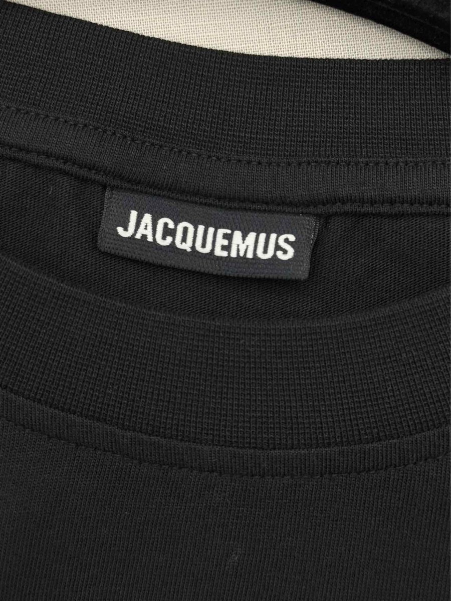Pre-loved JACQUEMUS Le T-shirt Baci Black Size XXSmall Top at Reems Closet