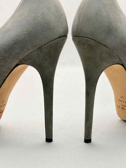 Pre-loved JIMMY CHOO Cosmic Grey Size EU 41 Pumps at Reems Closet
