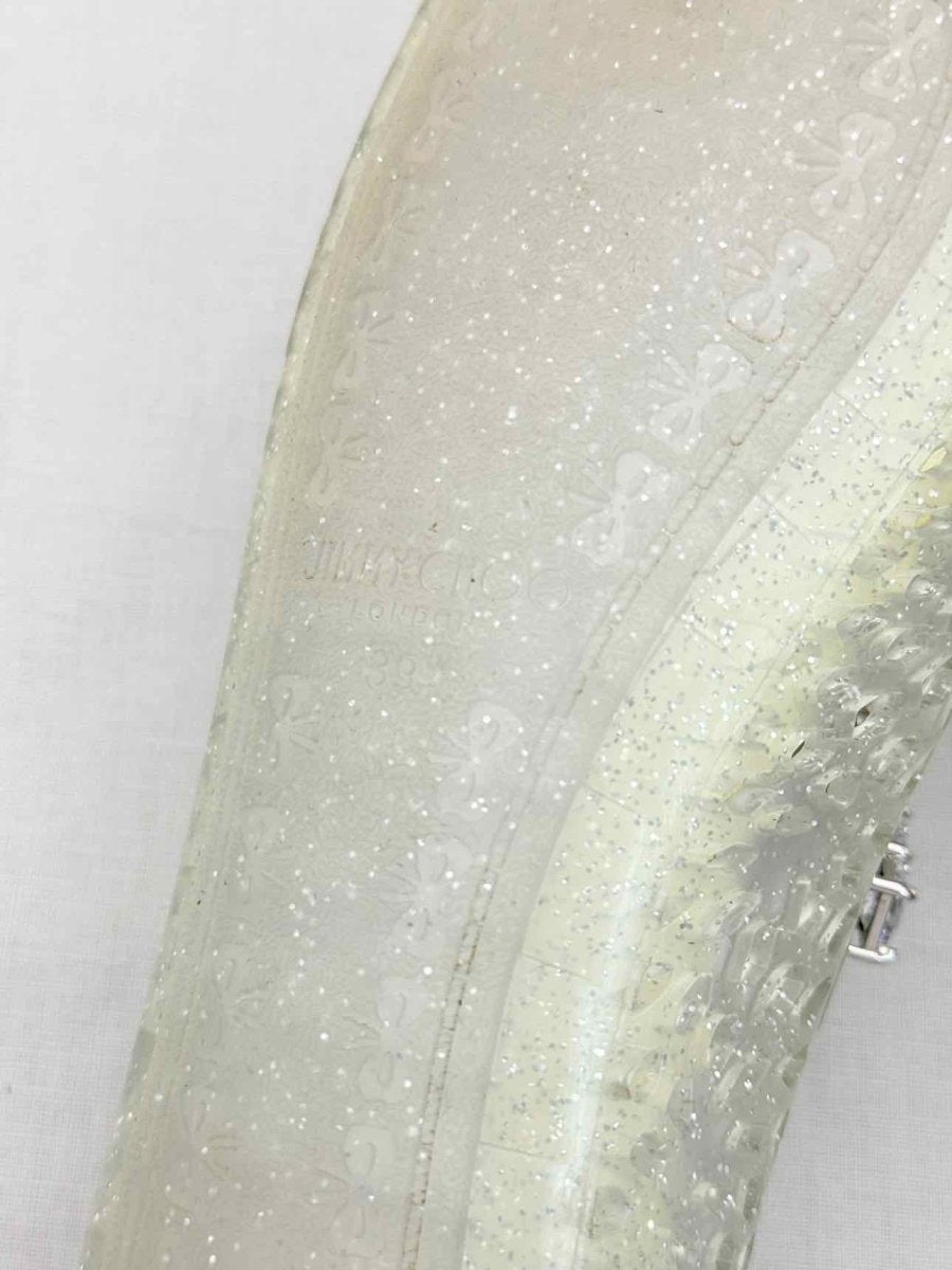 Pre-loved JIMMY CHOO The Jelly Off-white Size EU 39 Ballet Flats at Reems Closet