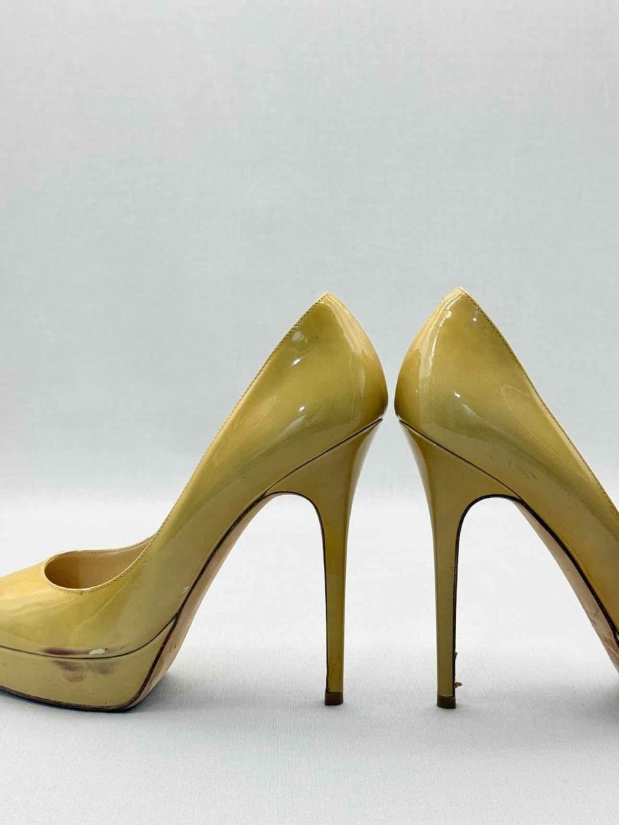 Pre-loved JIMMY CHOO Yellow Size EU 39 Pumps at Reems Closet