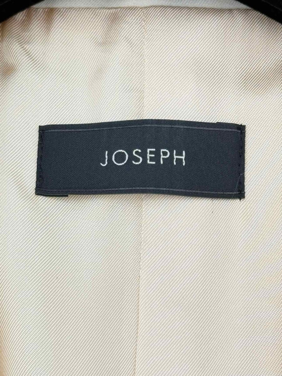 Pre - loved JOSEPH Off - white Size US 2 Outfit Set at Reems Closet
