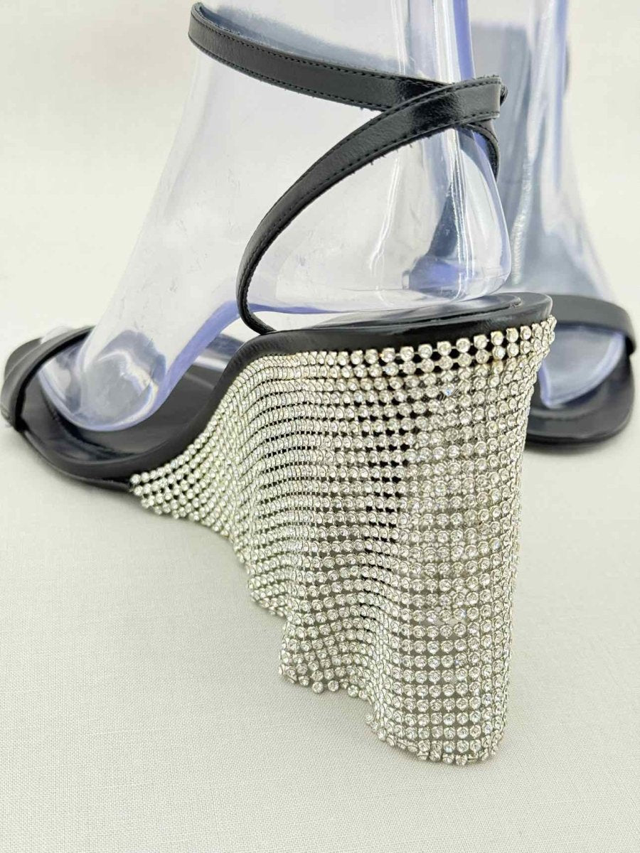 Pre - loved KATE CATE Black Size EU 40 Heeled Sandals at Reems Closet