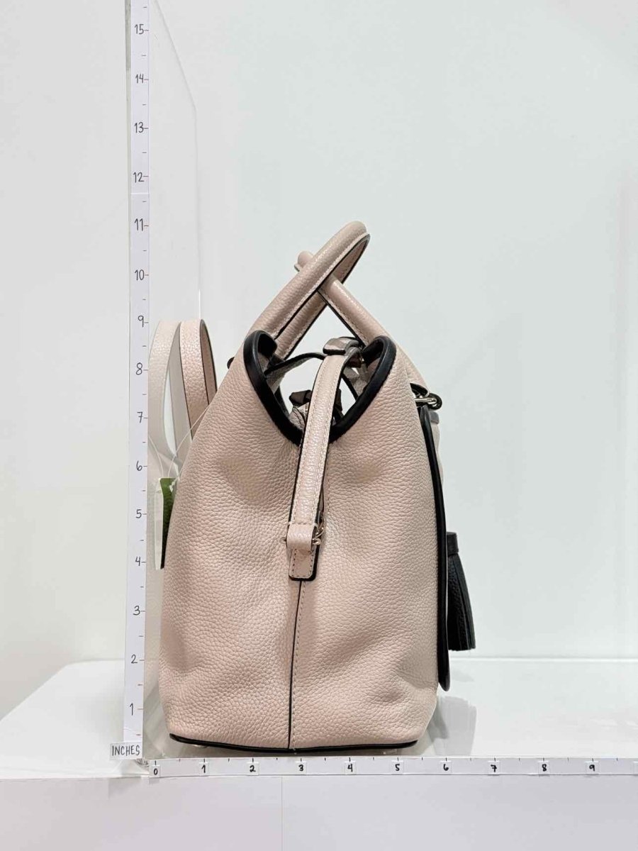 Pre - loved KATE SPADE Peach Tote Bag at Reems Closet