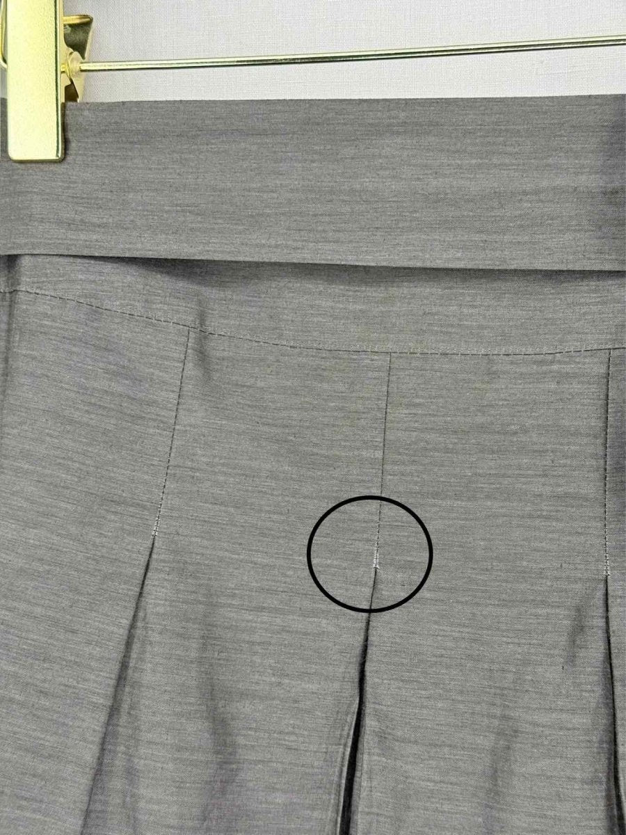 Pre-loved KUMIKYOKU Grey Back Size Medium Knee Length Skirt at Reems Closet
