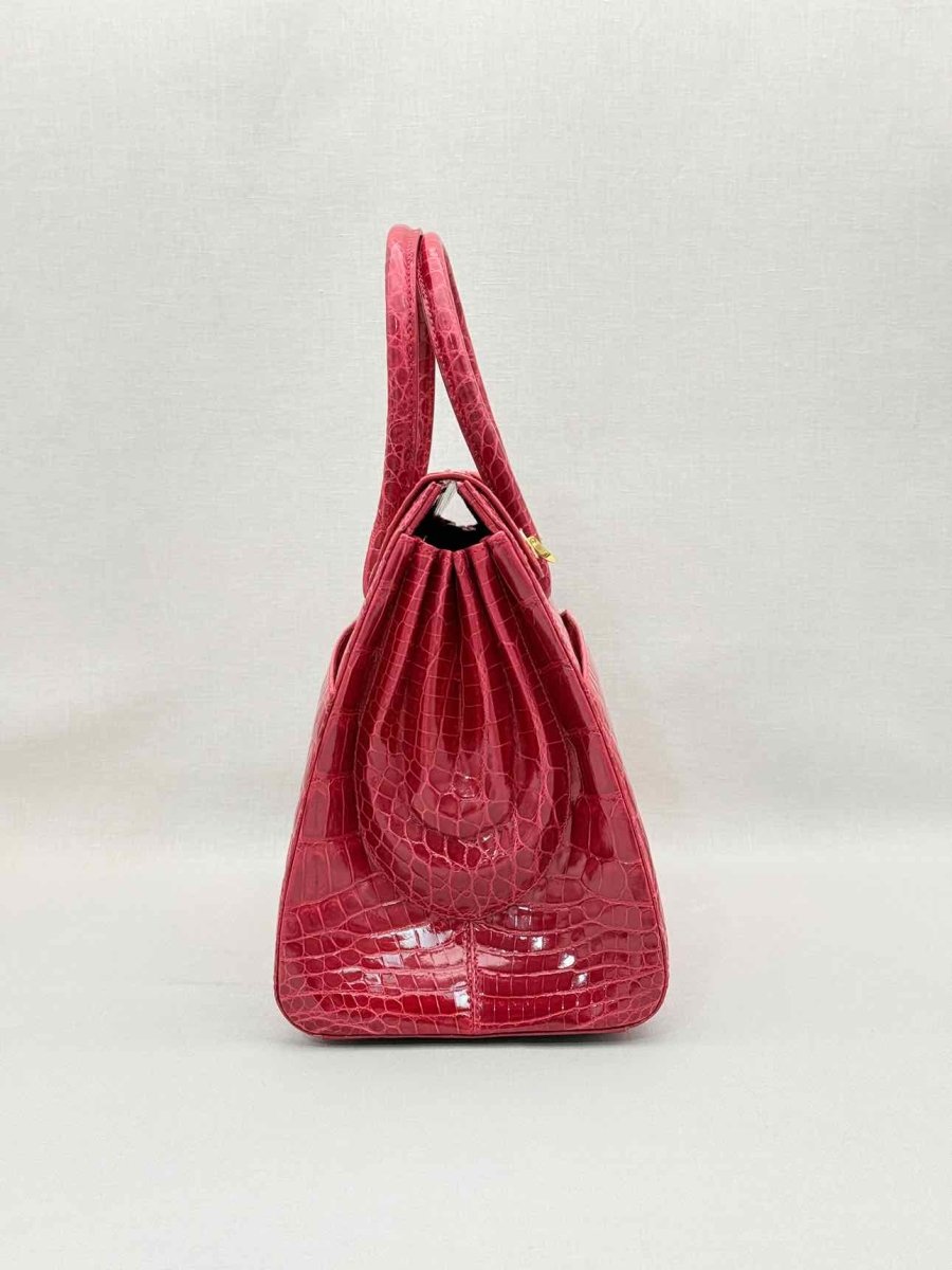 Pre-loved KWANPEN Sakura Red Top Handle at Reems Closet