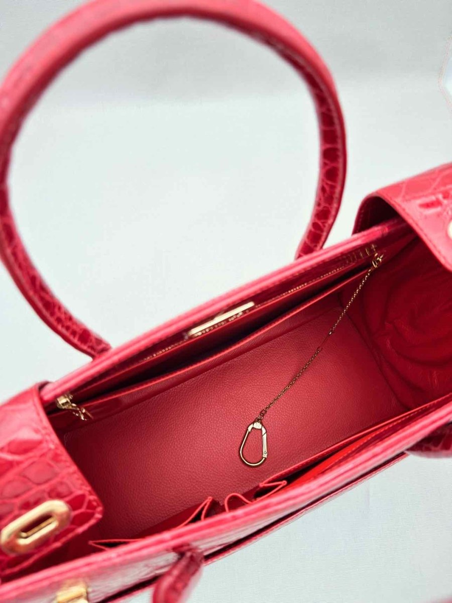 Pre-loved KWANPEN Sakura Red Top Handle at Reems Closet