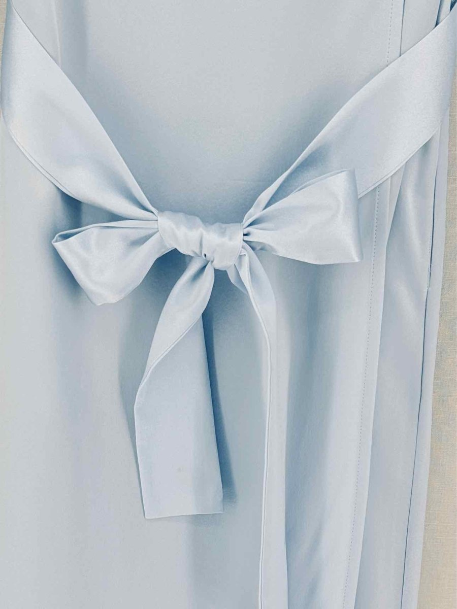 Pre-loved LA PERLA Light Blue Size US 6 Robe at Reems Closet