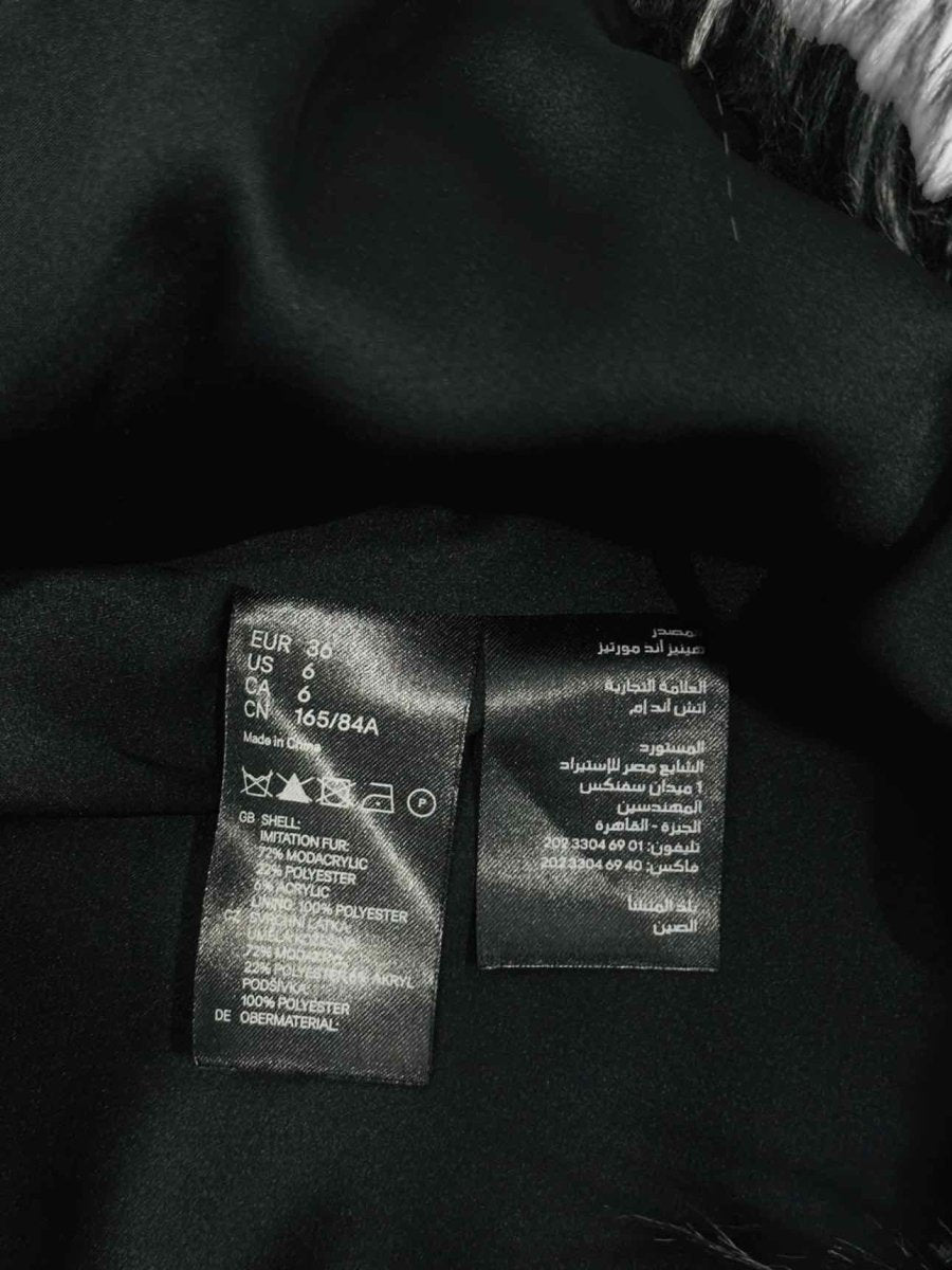 Pre - loved LANVIN Feather Black Size US 6 Gilet at Reems Closet