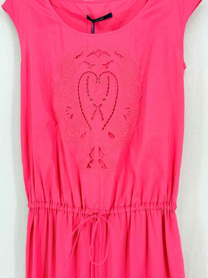 Pre-loved LAUREL Pink Embroidered Size US 6 Long Dress at Reems Closet