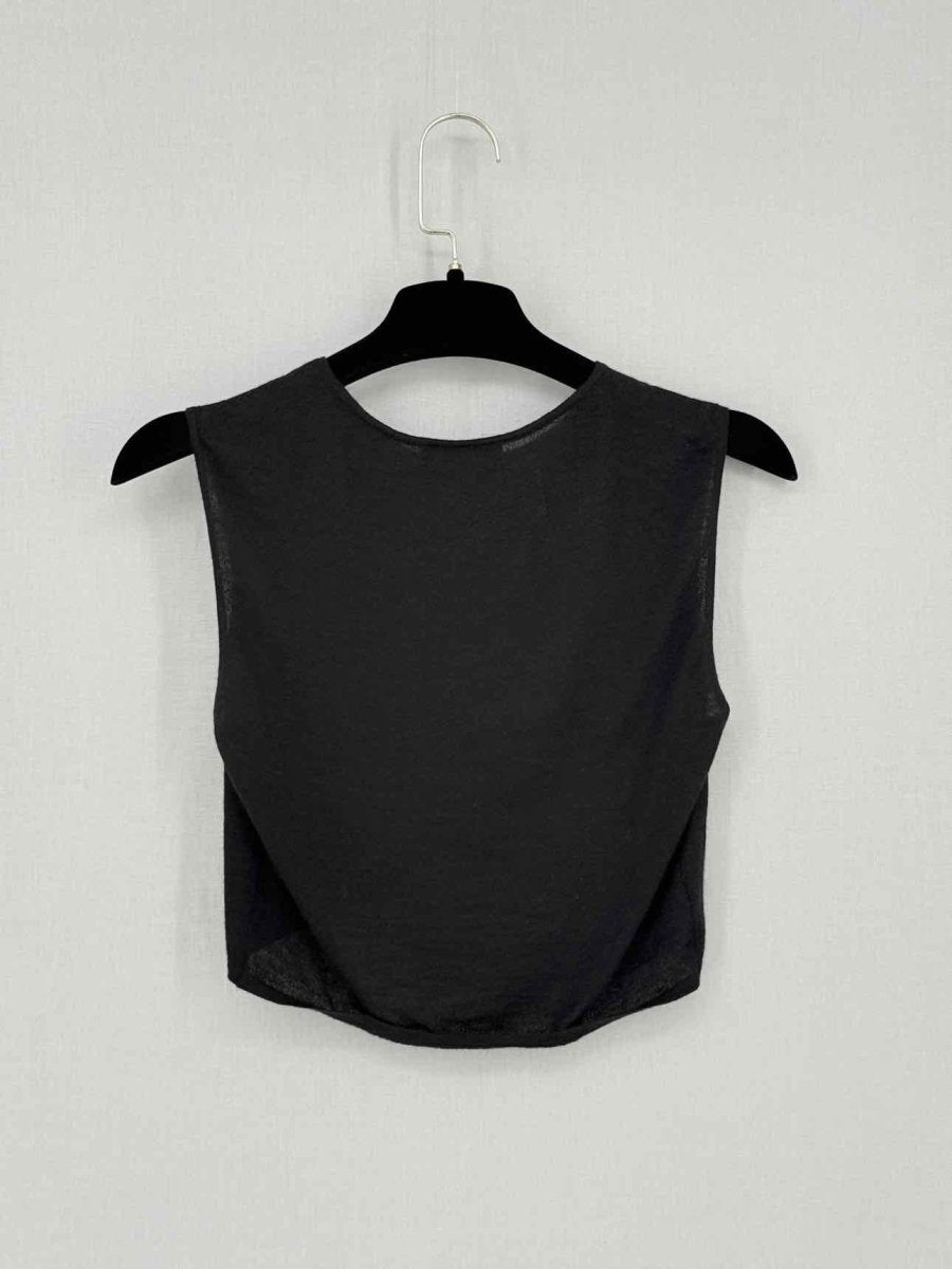 Pre-loved LE KASHA Black Size Small Top at Reems Closet