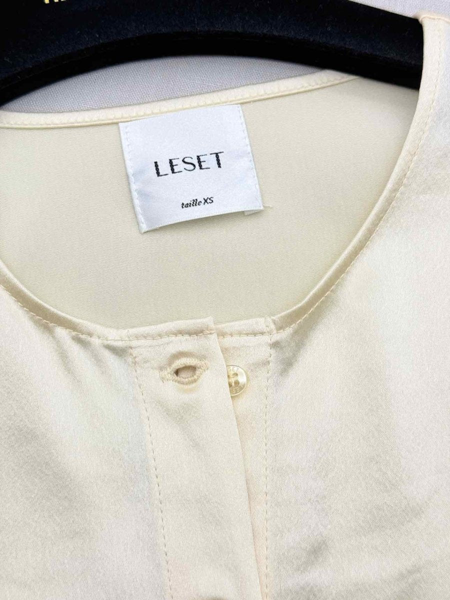 Pre-loved LESET Barb Tie Cream 3 pcs Set at Reems Closet