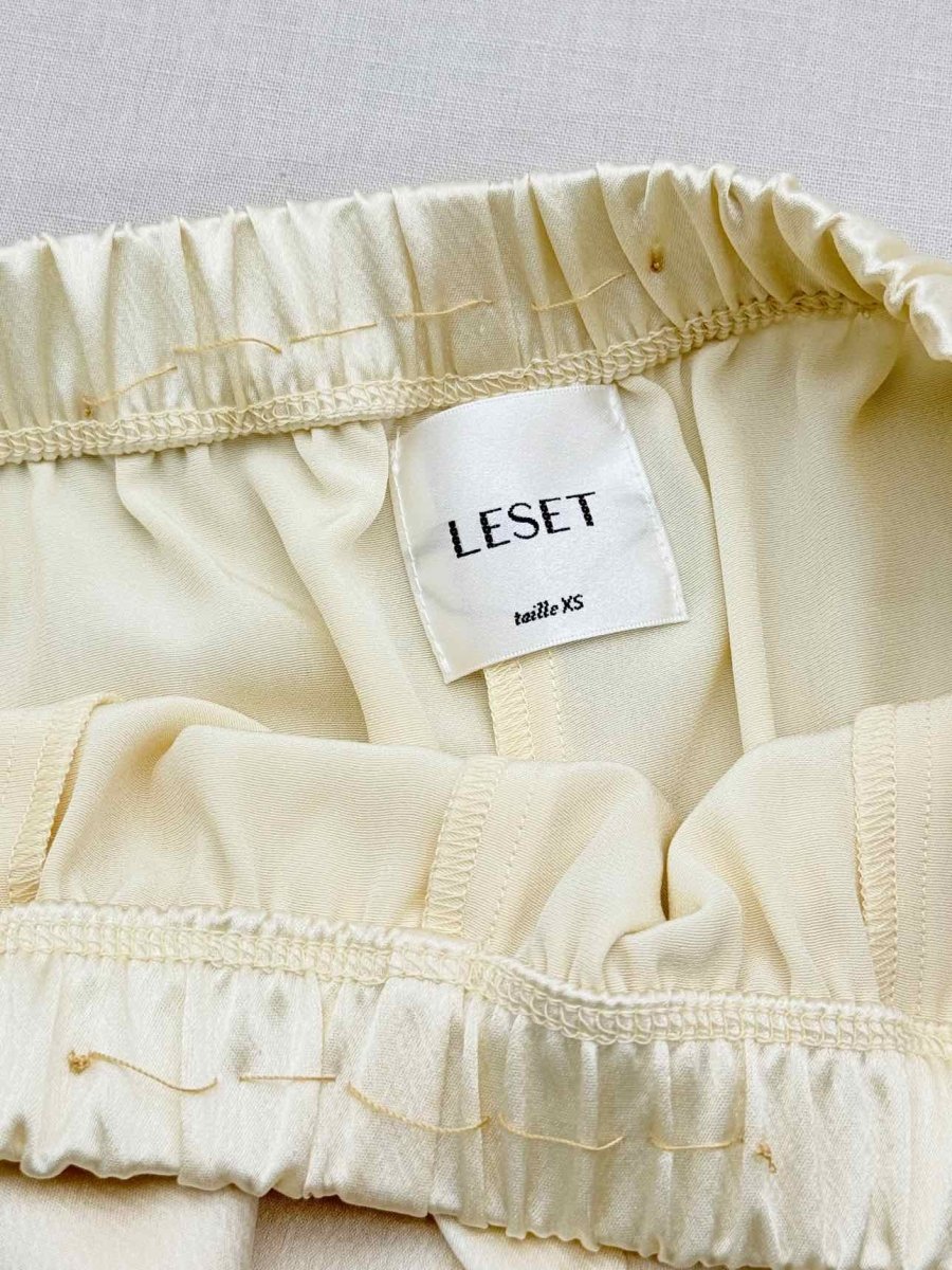 Pre-loved LESET Barb Tie Cream 3 pcs Set at Reems Closet