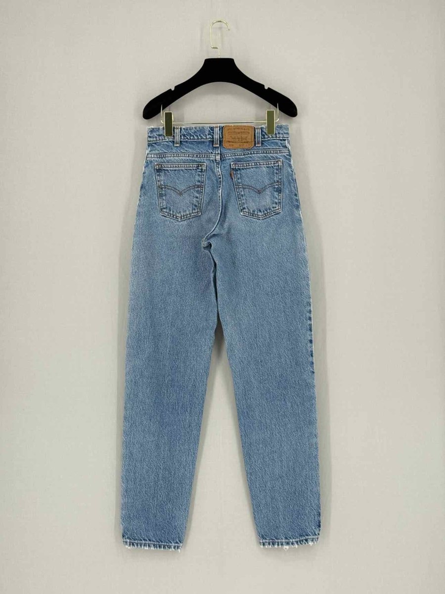 Pre - loved LEVI STRAUSS & CO. Blue Size 29 Jeans at Reems Closet