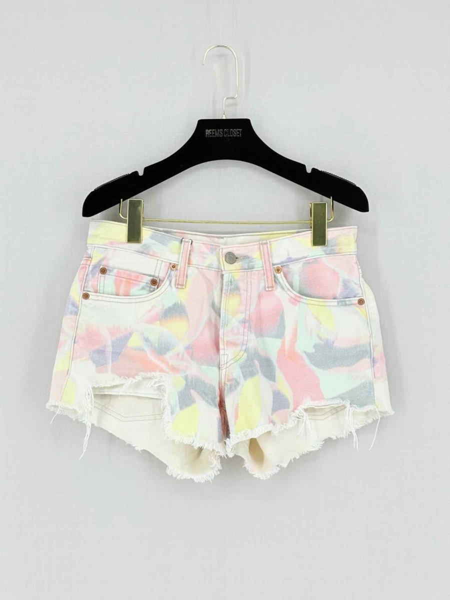 Pre - loved LEVIS Frayed Hem Multicolor Size Medium Shorts at Reems Closet