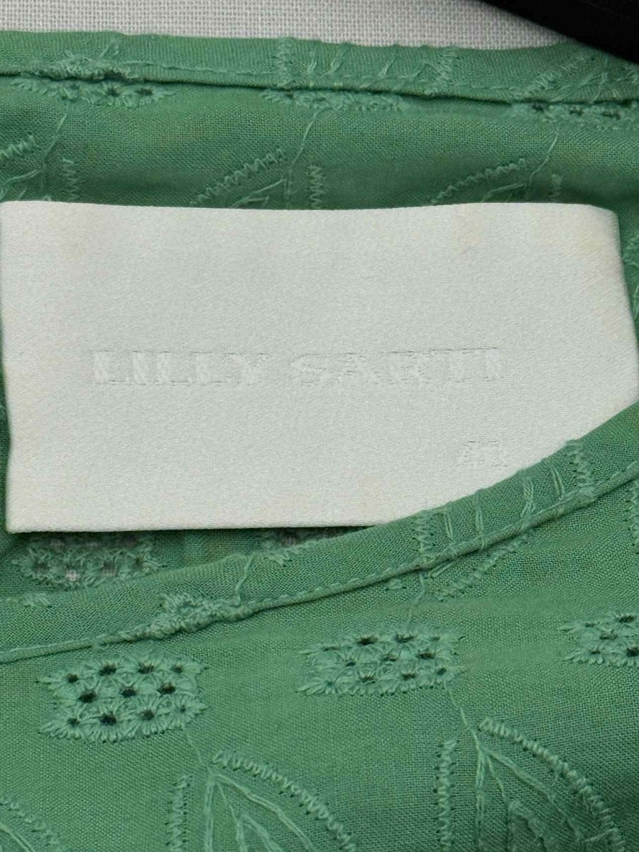 Pre - loved LILLY SARTI Green Size Small Top at Reems Closet