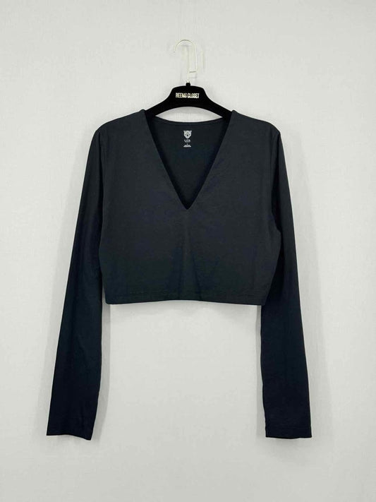 Pre - loved LITA BY CIARA Black Size Large Top at Reems Closet