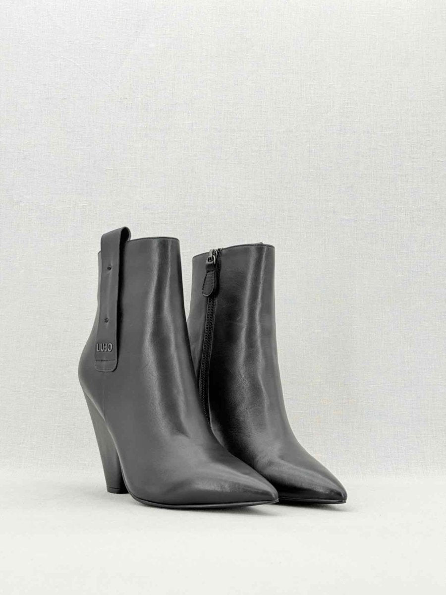 Pre - loved LIU.JO Black Size EU 39 Ankle Boots at Reems Closet