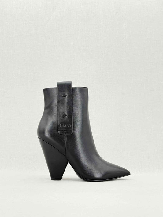 Pre - loved LIU.JO Black Size EU 39 Ankle Boots at Reems Closet