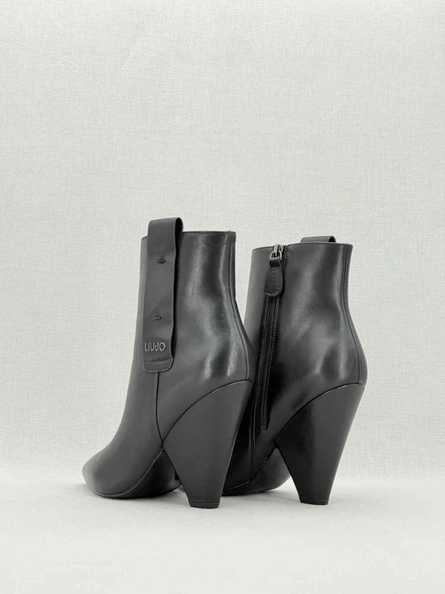 Pre - loved LIU.JO Black Size EU 39 Ankle Boots at Reems Closet