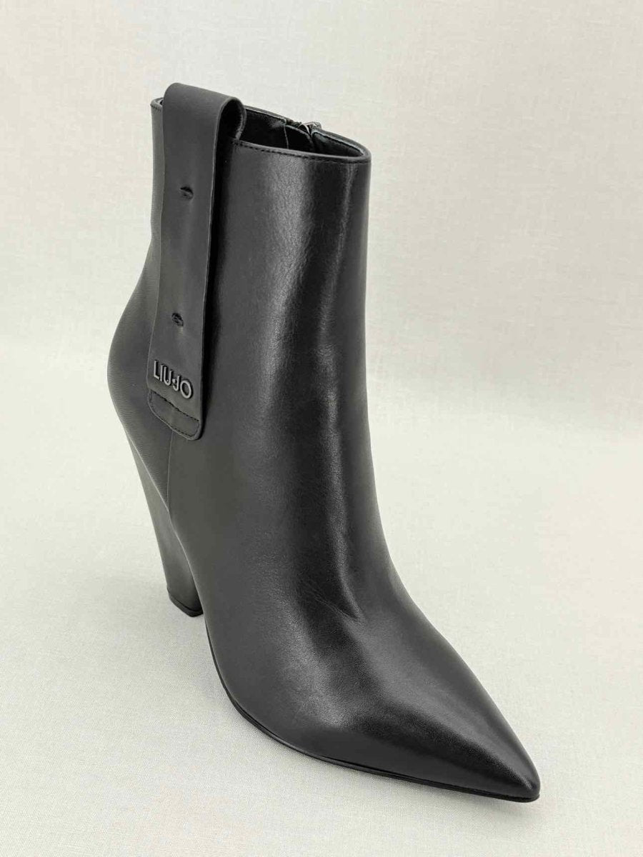 Pre - loved LIU.JO Black Size EU 39 Ankle Boots at Reems Closet