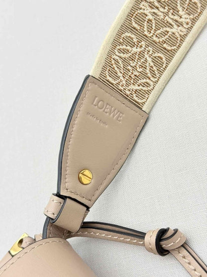 Pre-loved LOEWE Gate Beige Shoulder Bag at Reems Closet