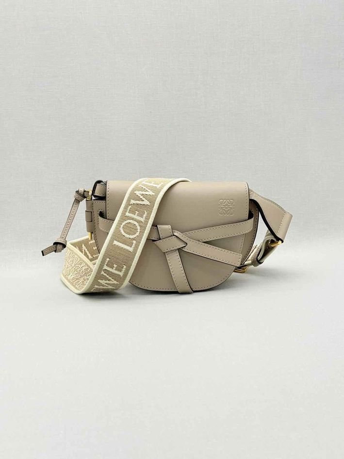 Pre-loved LOEWE Gate Beige Shoulder Bag at Reems Closet