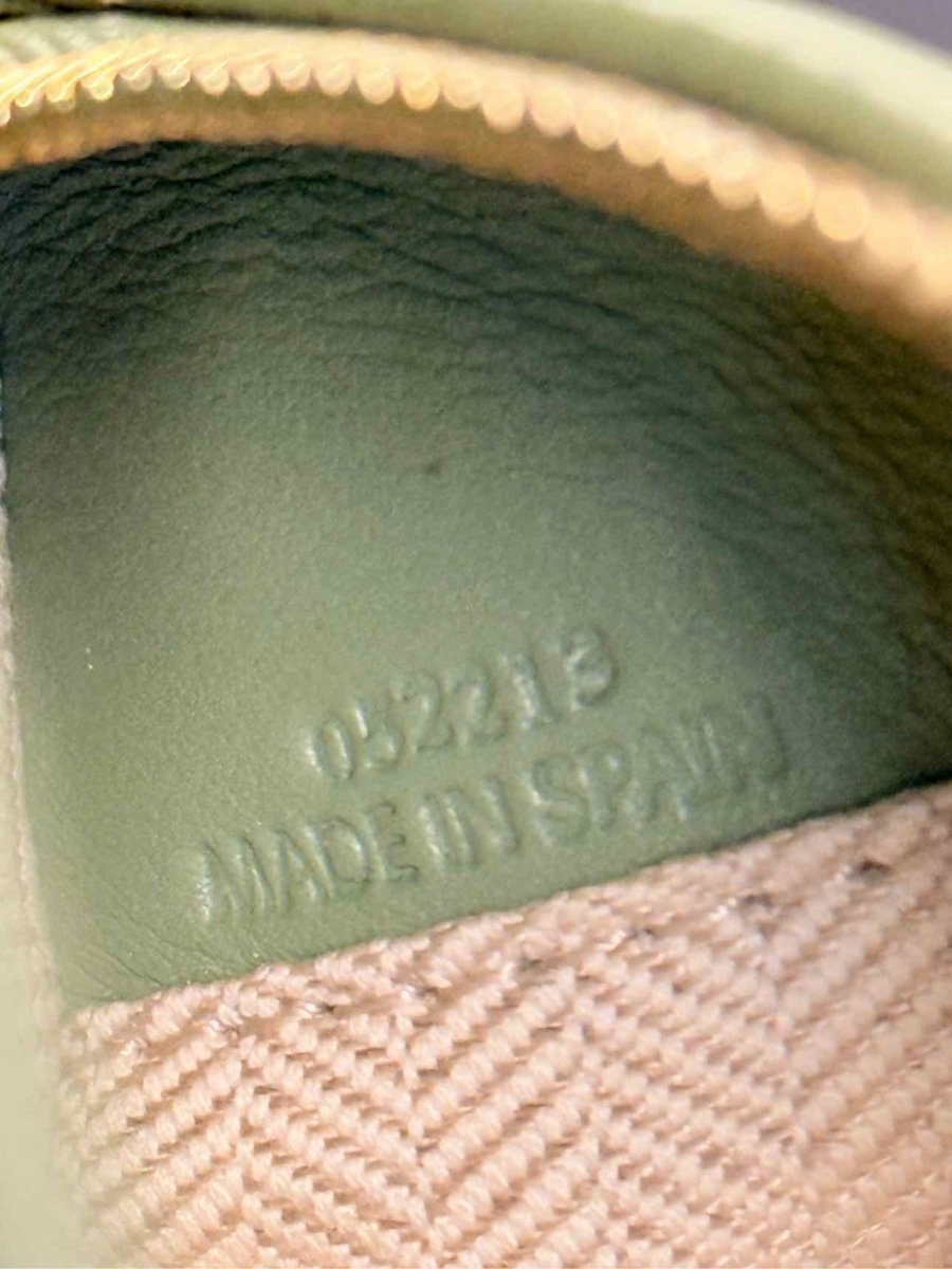 Pre - loved LOEWE Paula's Ibiza Green Crossbody at Reems Closet