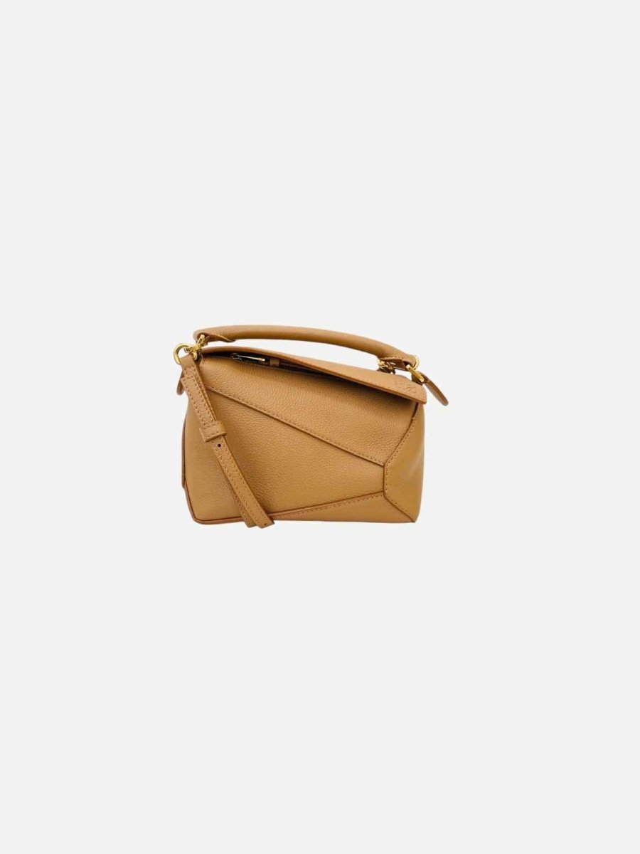 Pre - loved LOEWE Puzzle Beige Shoulder Bag at Reems Closet