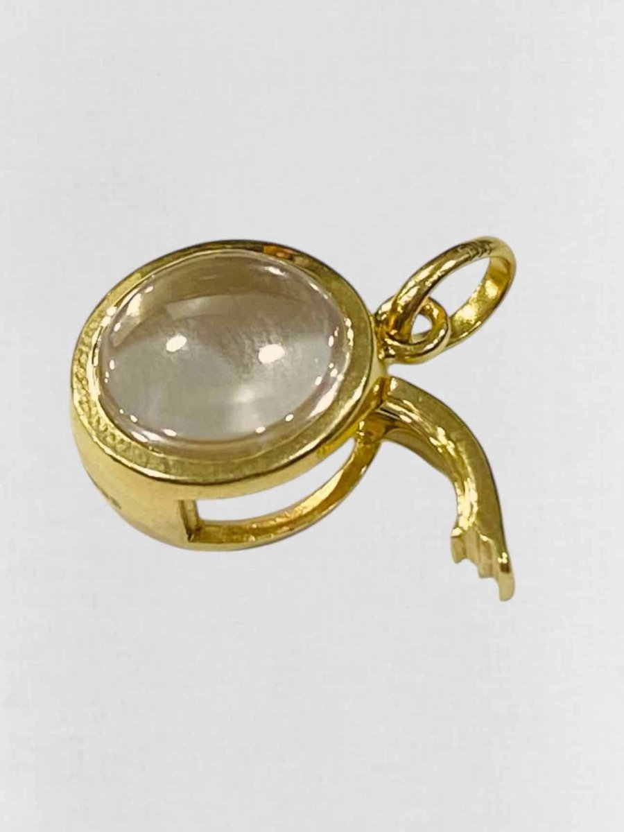 Pre - loved LOQUET Round Locket Pendant at Reems Closet