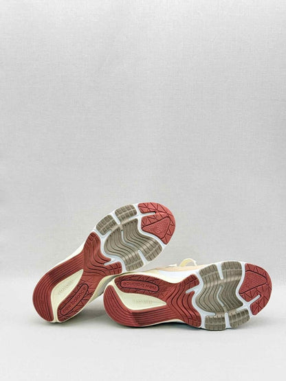 Pre-loved LORO PIANA 990v6 Beige Size EU 39.5 Sneakers at Reems Closet