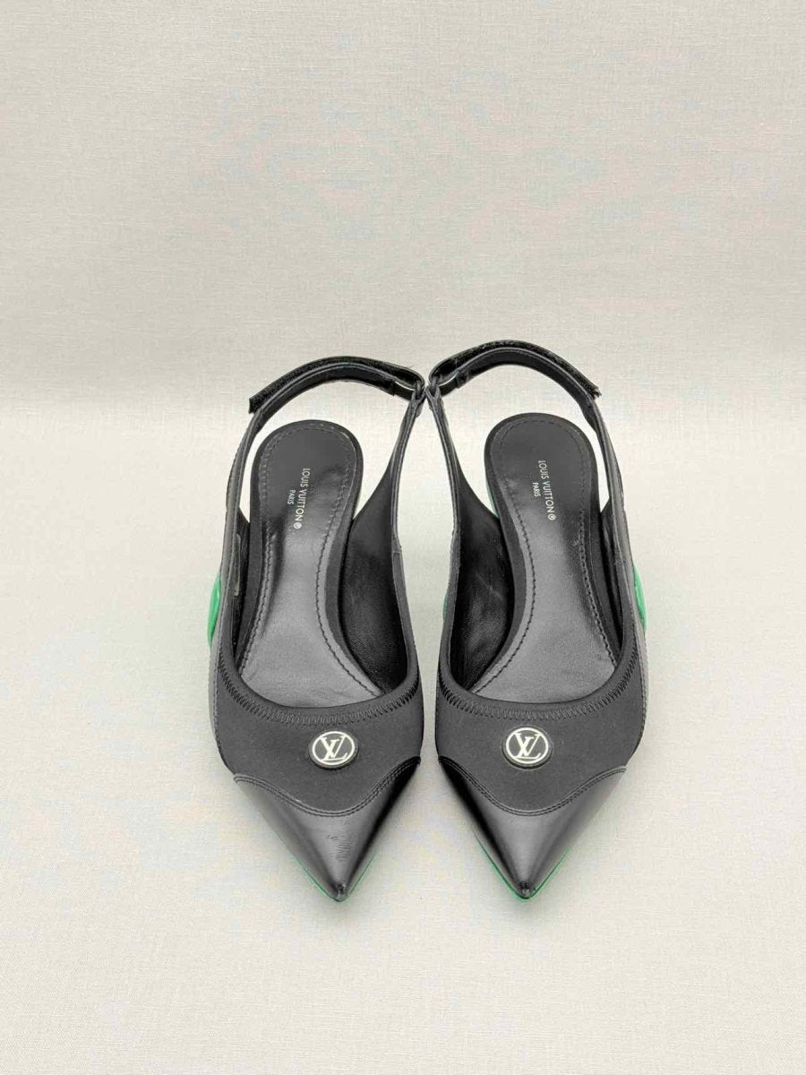 Pre-loved LOUIS VUITTON Archlight Black Size EU 39 Pumps at Reems Closet