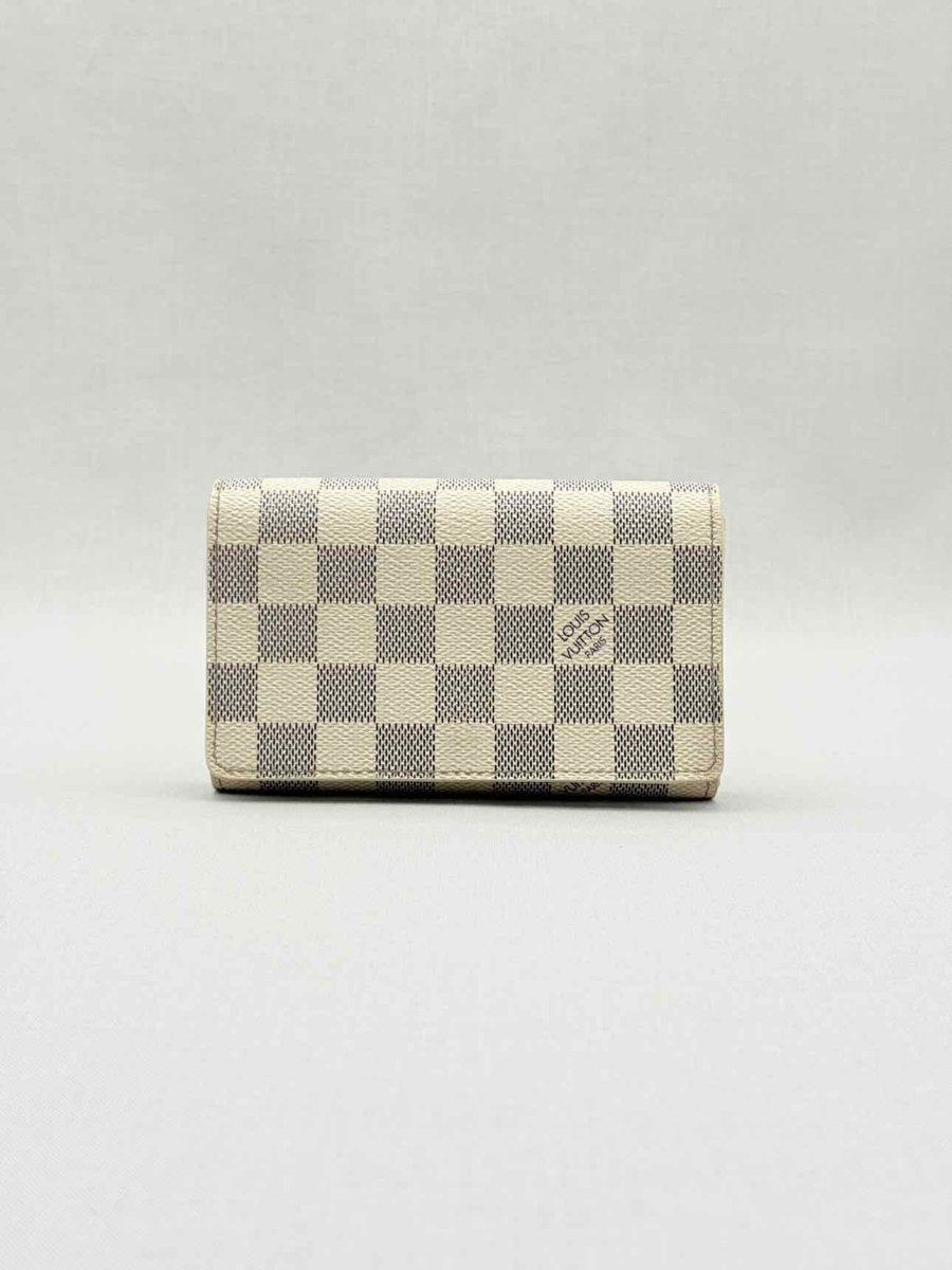 Pre - loved LOUIS VUITTON Beige Damier Azur Continental Wallet at Reems Closet