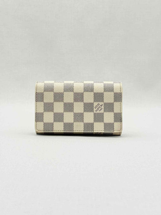 Pre - loved LOUIS VUITTON Beige Damier Azur Continental Wallet at Reems Closet