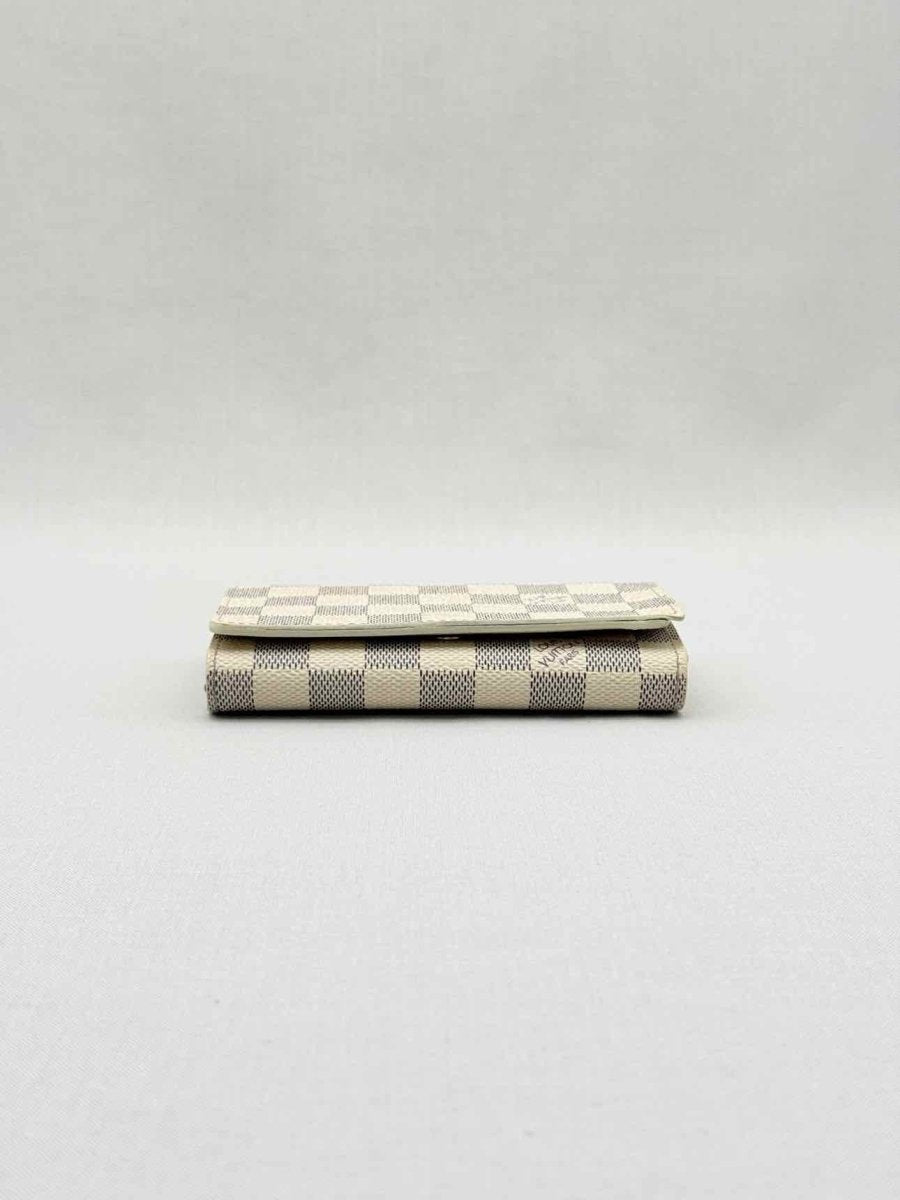 Pre - loved LOUIS VUITTON Beige Damier Azur Continental Wallet at Reems Closet