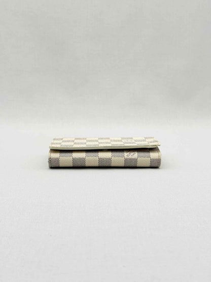 Pre - loved LOUIS VUITTON Beige Damier Azur Continental Wallet at Reems Closet